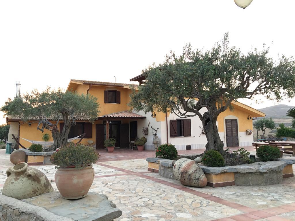 Agriturismo Tenuta San Giovanni Casale Leto SantʼAngelo Muxaro Dış mekan fotoğraf